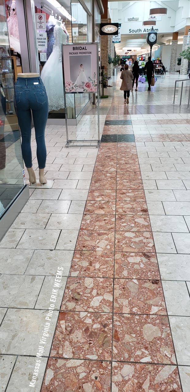 Bottom half at the Manssas Mall Virginia