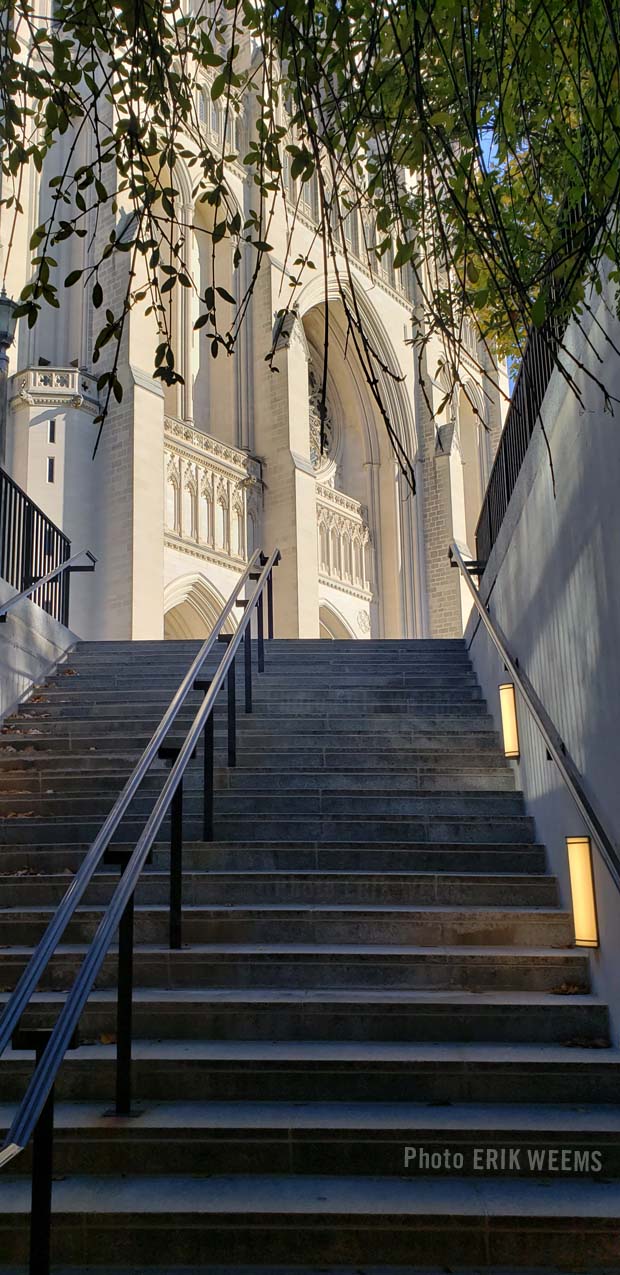Click image to enlarge - at the steps of the National Cathedral At the steps of the National Cathedral